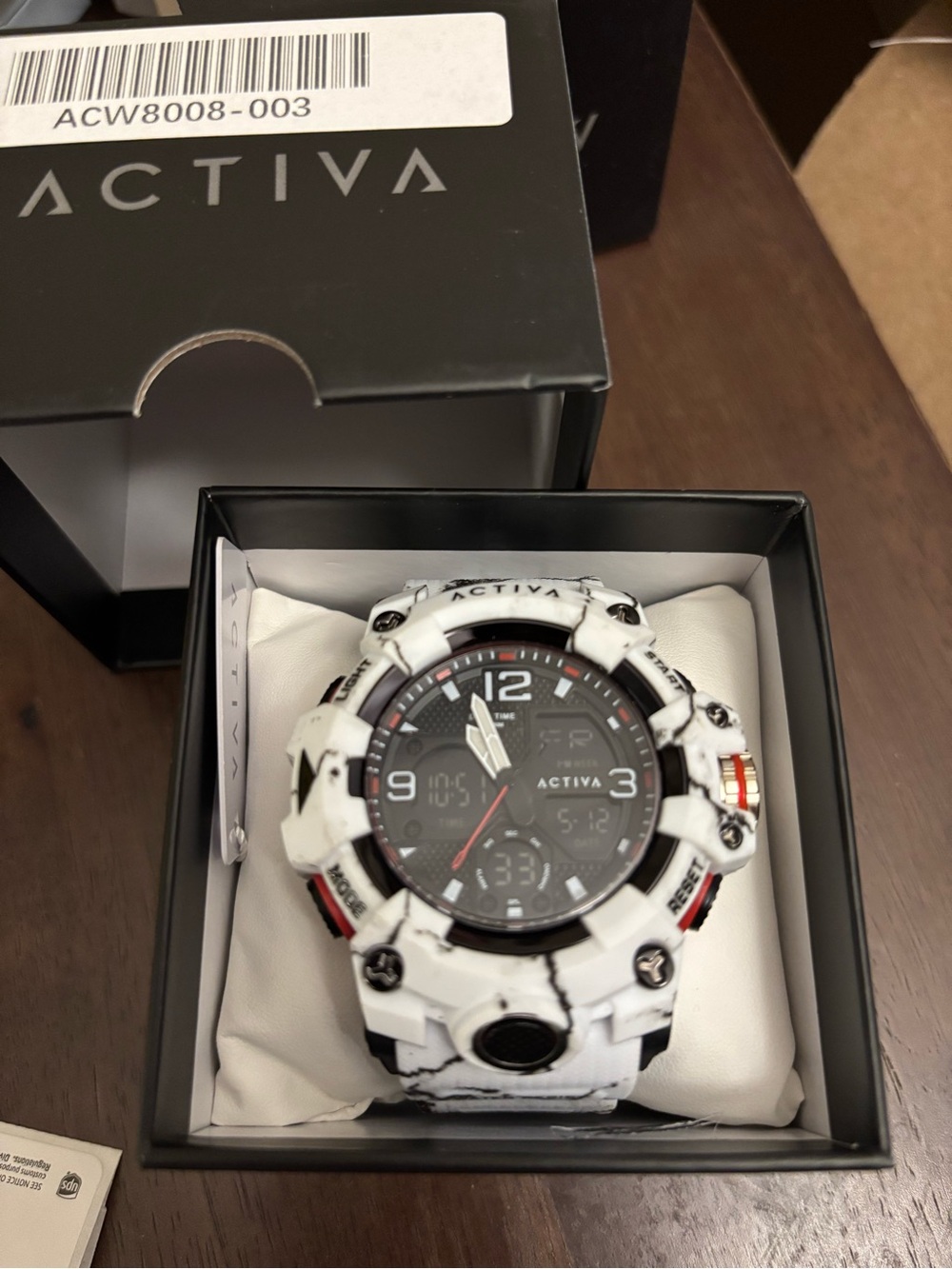 BNWT Ativa Men’s White Sport Digital-Analog Watch